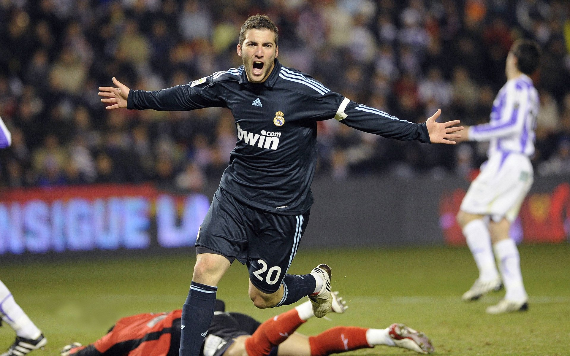 开云体育中国官方网站-阿根廷进攻组合打破僵局，阿根廷战术分析